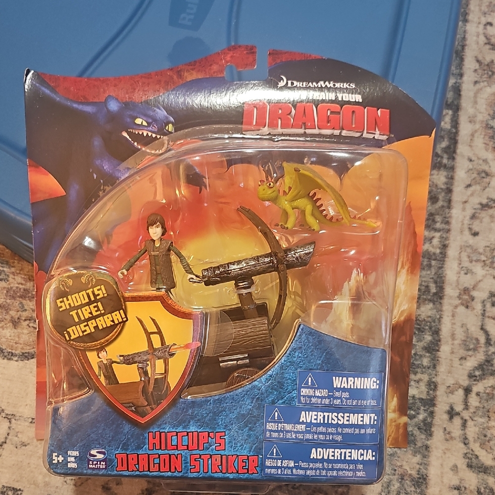 DreamWorks How to Train Your Dragon Action Set with Blue and Green Figures